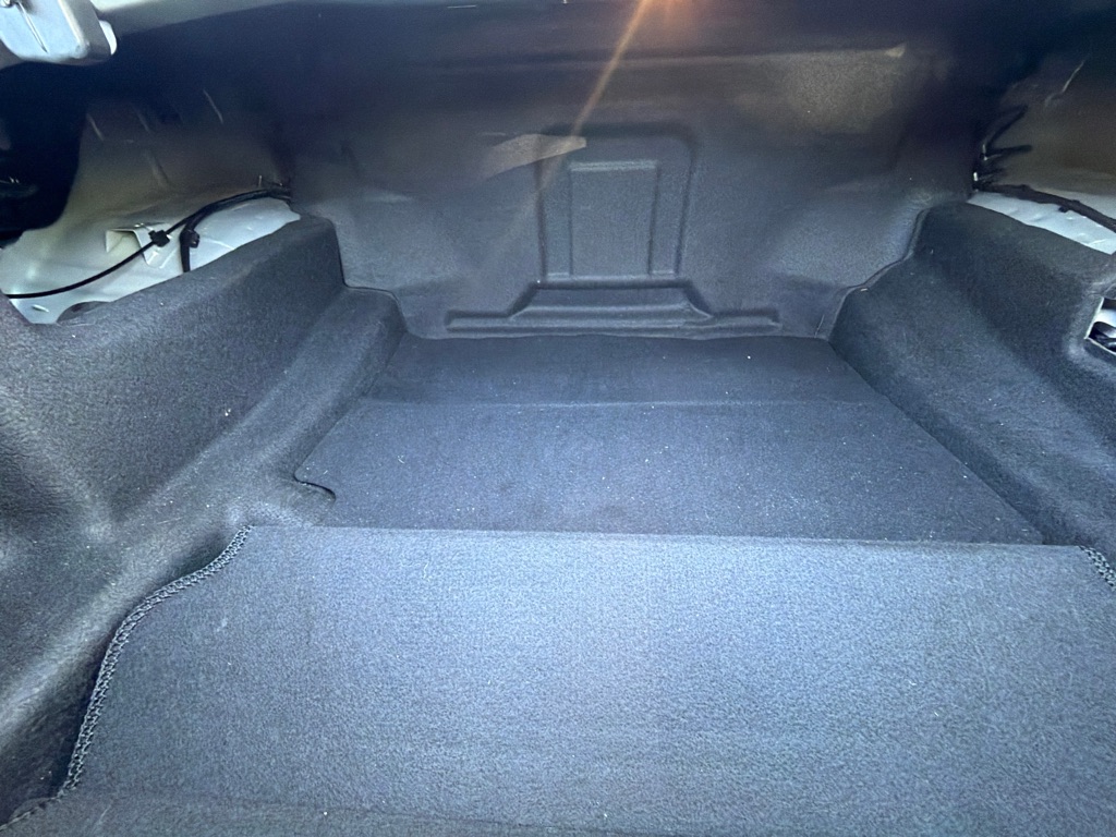 Photo 14 of this CHEVROLET CAMARO