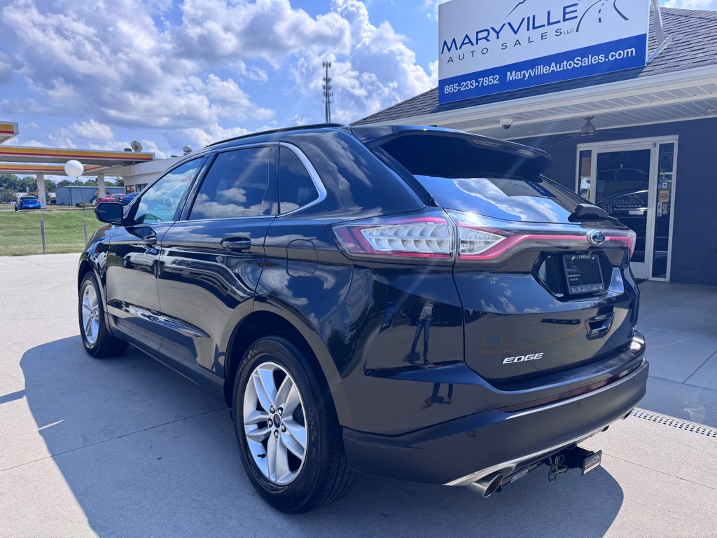 Photo 3 of this FORD EDGE