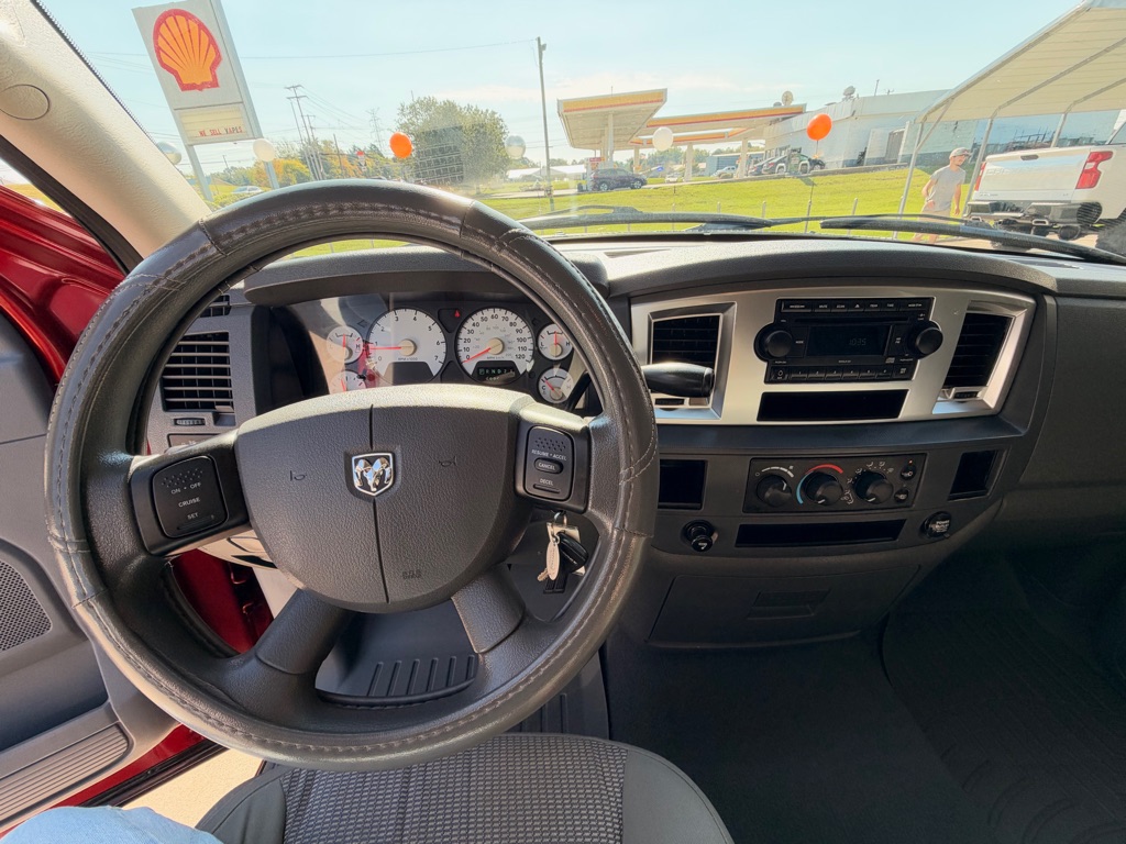 Photo 9 of this DODGE RAM 1500
