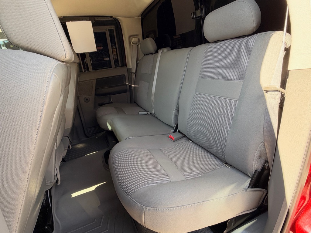 Photo 12 of this DODGE RAM 1500