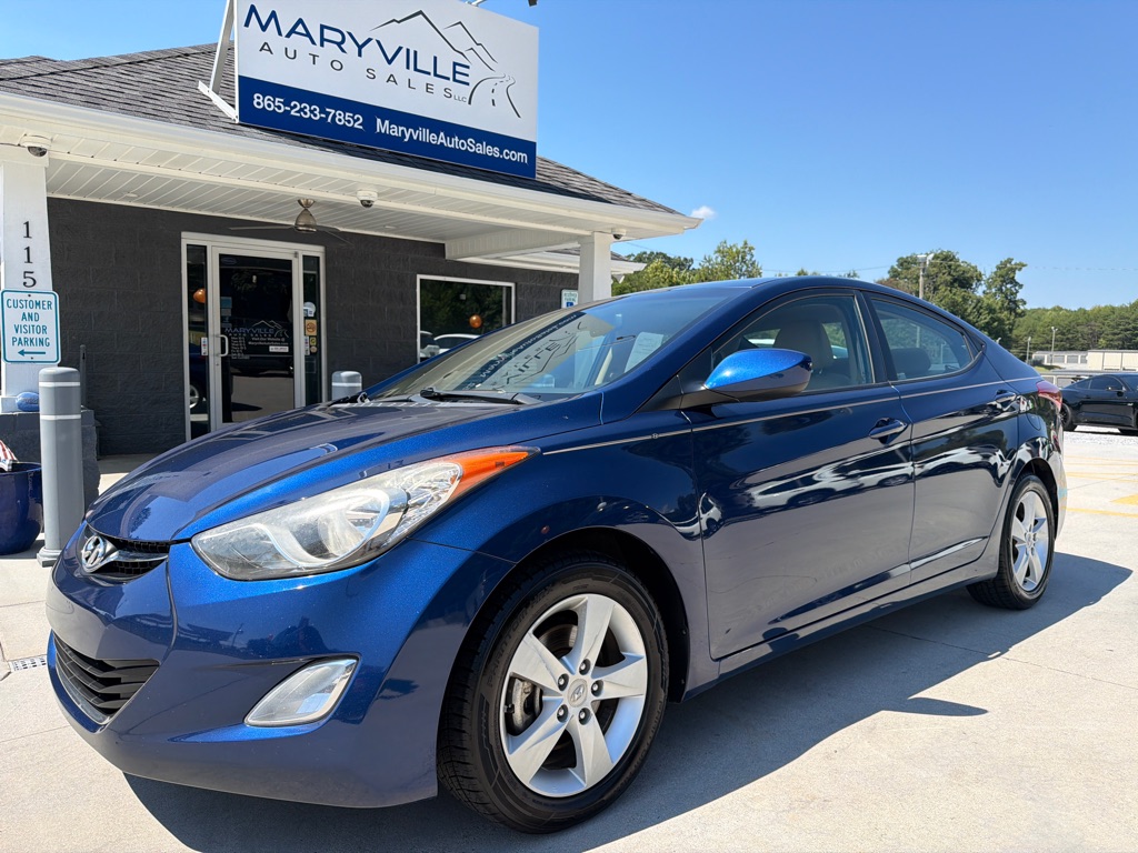 2013 HYUNDAI ELANTRA