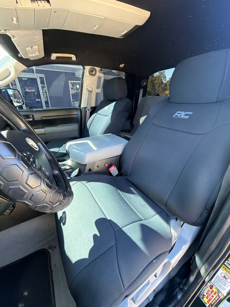 Photo 8 of this TOYOTA TUNDRA