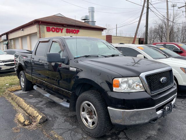 Photo 2 of this FORD F150 XTR