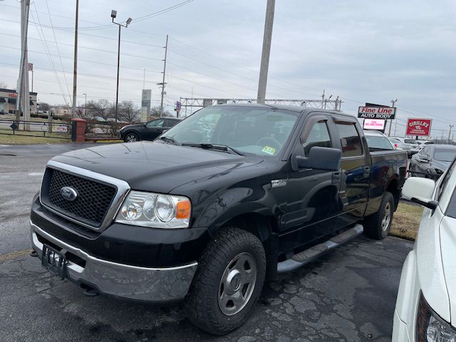 Photo 4 of this FORD F150 XTR