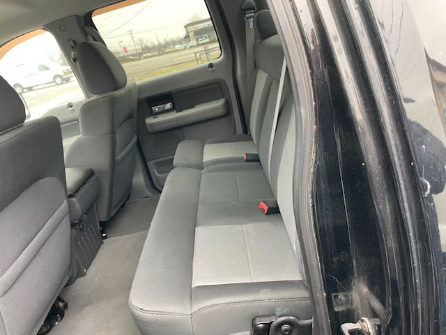 Photo 20 of this FORD F150 XTR