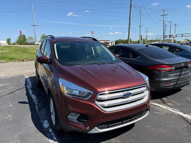 Photo 5 of this FORD ESCAPE