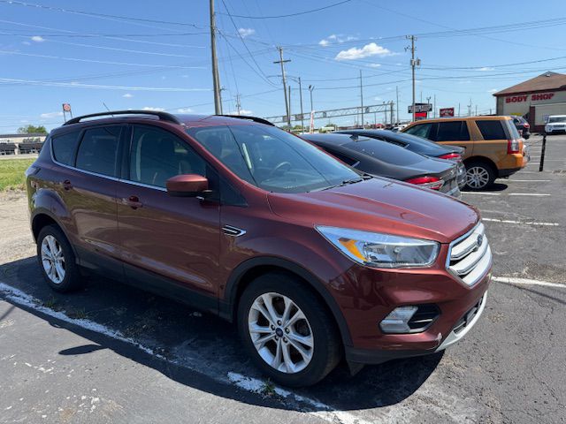 Photo 7 of this FORD ESCAPE
