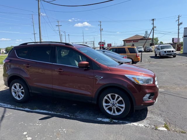 Photo 8 of this FORD ESCAPE
