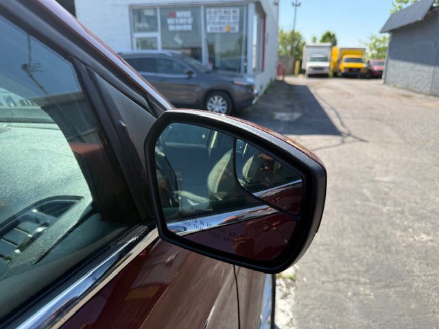 Photo 17 of this FORD ESCAPE