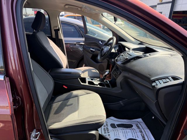 Photo 29 of this FORD ESCAPE
