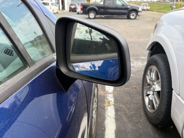 Photo 6 of this CHEVROLET TRAX
