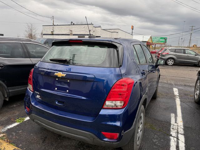 Photo 15 of this CHEVROLET TRAX
