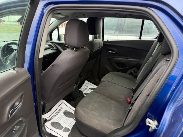 Photo 28 of this CHEVROLET TRAX