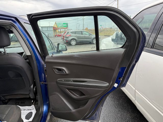 Photo 29 of this CHEVROLET TRAX