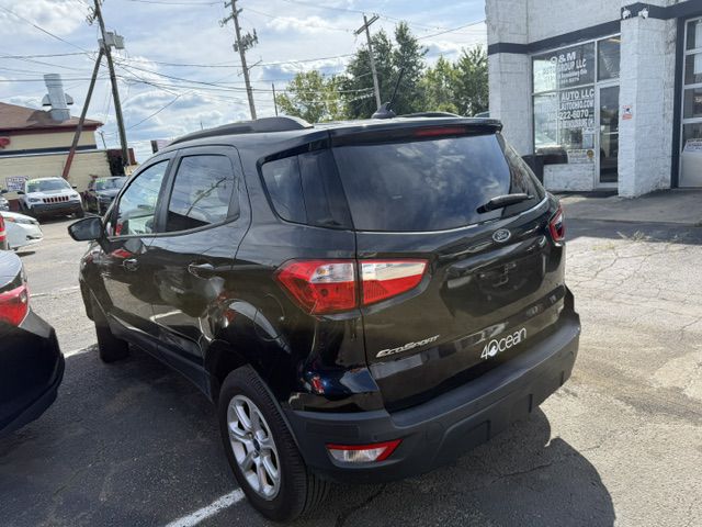 Photo 9 of this FORD ECOSPORT