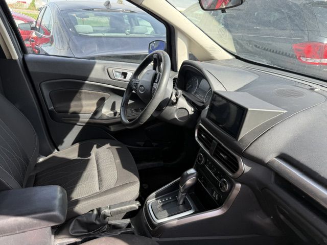 Photo 15 of this FORD ECOSPORT