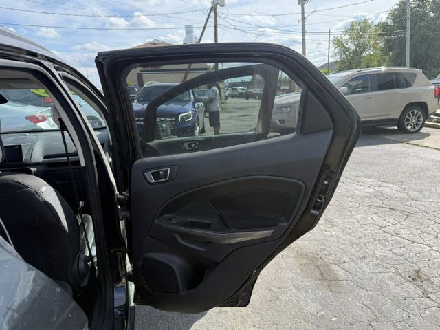 Photo 23 of this FORD ECOSPORT