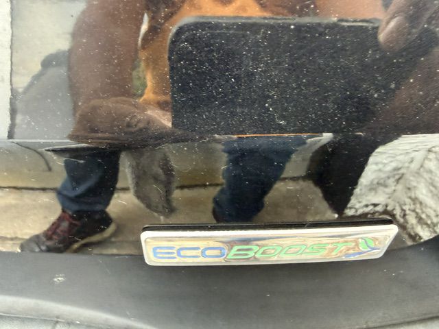 Photo 34 of this FORD ECOSPORT