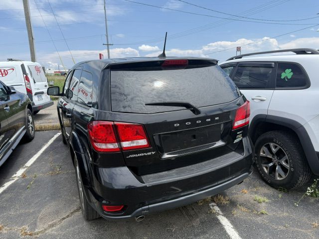 Photo 8 of this DODGE JOURNEY