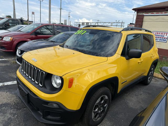 Photo 14 of this JEEP RENEGADE