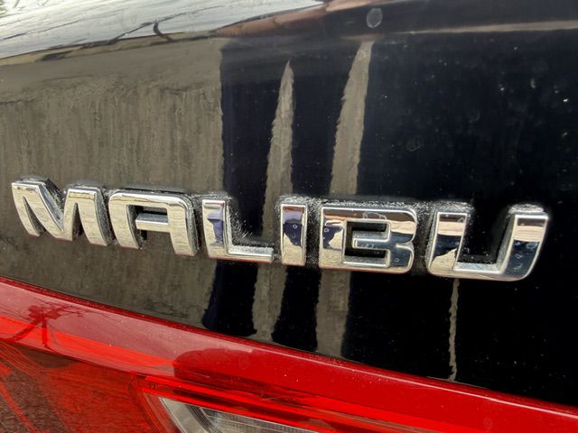 Photo 24 of this CHEVROLET MALIBU