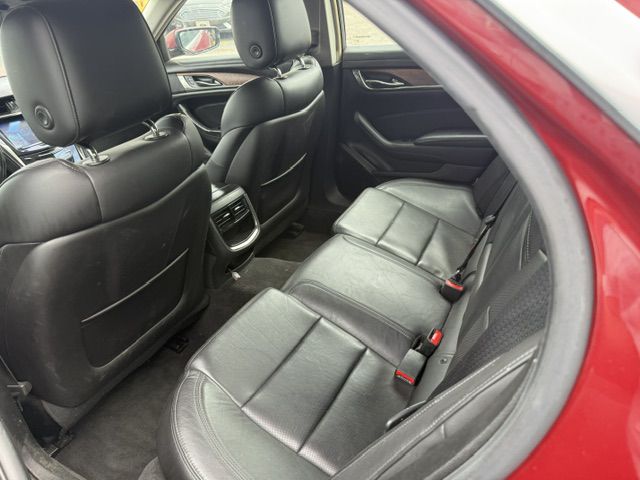 Photo 30 of this CADILLAC CTS