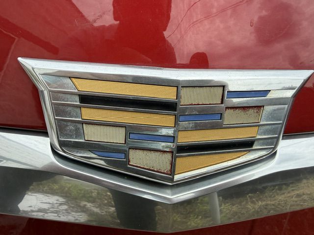 Photo 32 of this CADILLAC CTS