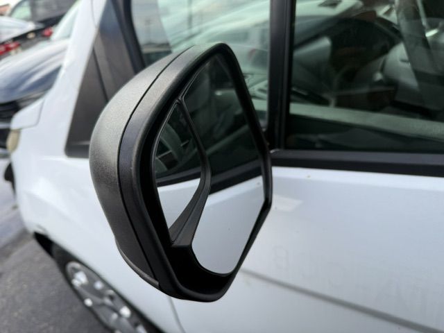Photo 6 of this FORD TRANSIT CONNECT