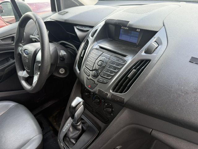 Photo 16 of this FORD TRANSIT CONNECT