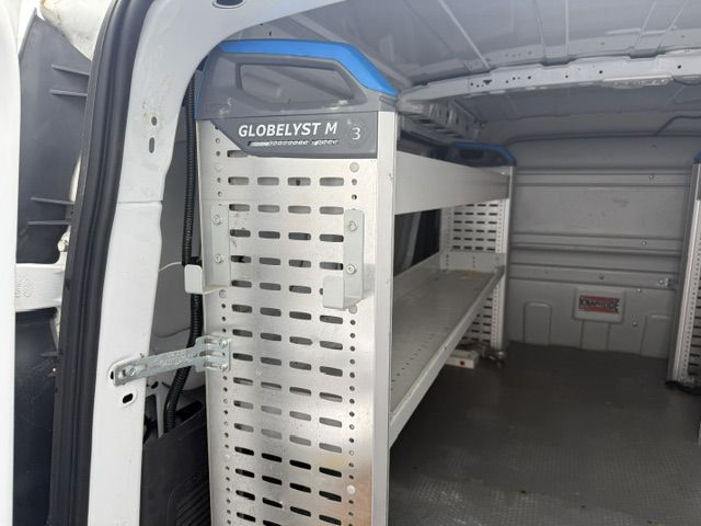 Photo 25 of this FORD TRANSIT CONNECT