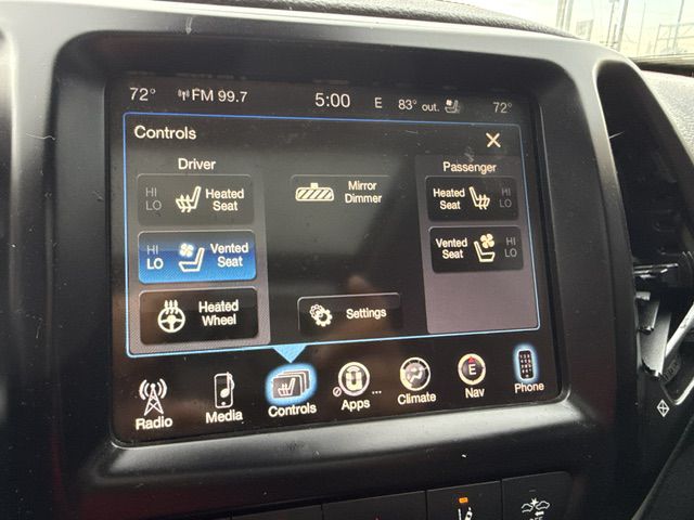 Photo 41 of this JEEP CHEROKEE