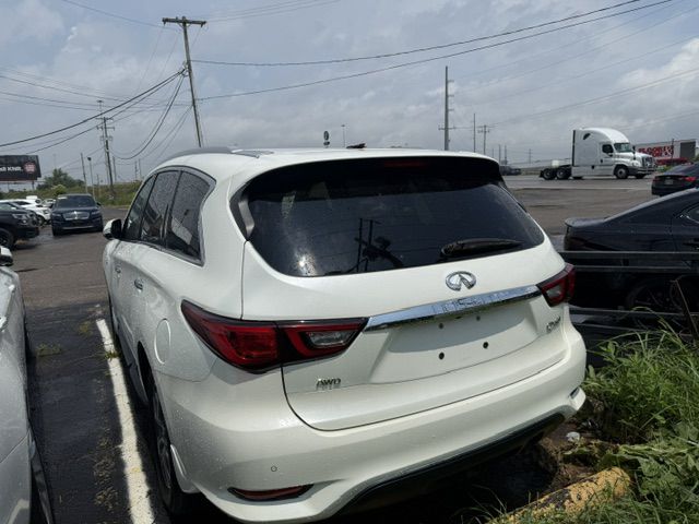Photo 11 of this INFINITI QX60