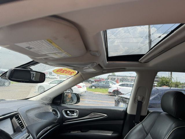 Photo 23 of this INFINITI QX60