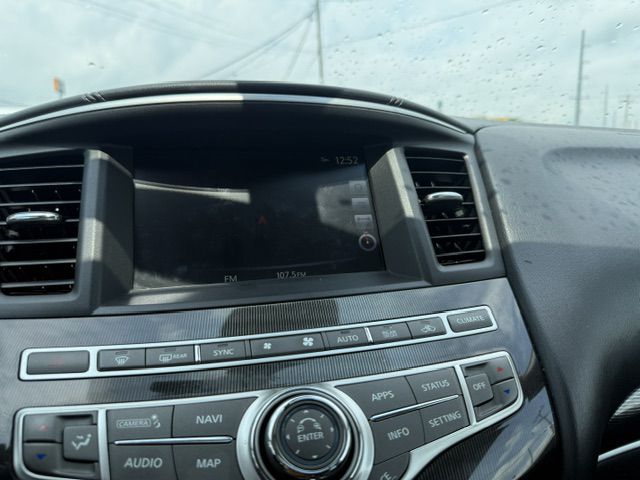 Photo 24 of this INFINITI QX60