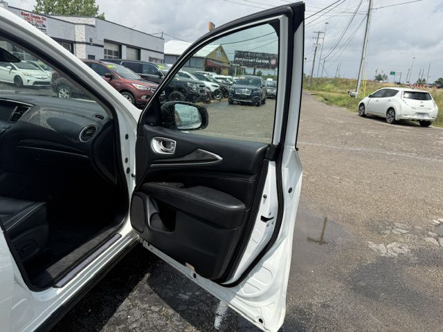 Photo 40 of this INFINITI QX60
