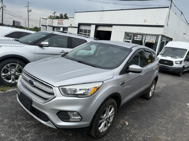 Photo 3 of this FORD ESCAPE