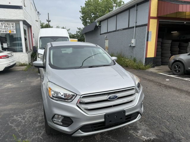 Photo 15 of this FORD ESCAPE