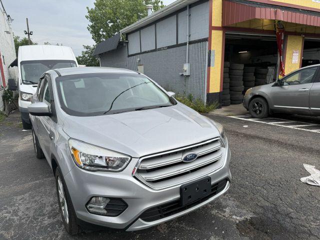 Photo 16 of this FORD ESCAPE