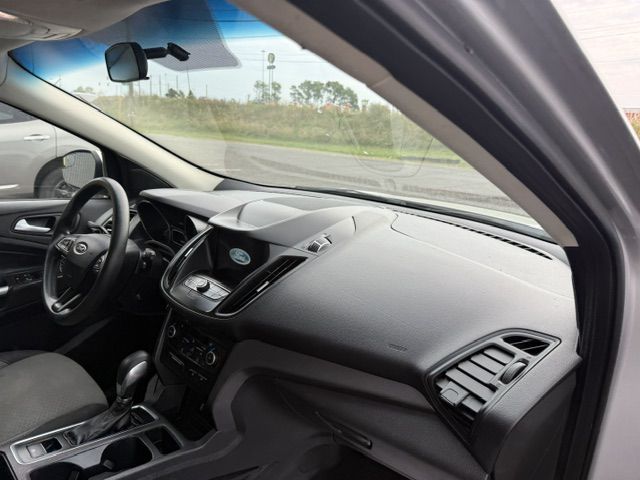 Photo 19 of this FORD ESCAPE