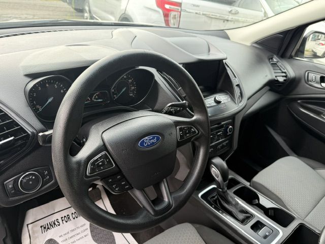 Photo 30 of this FORD ESCAPE