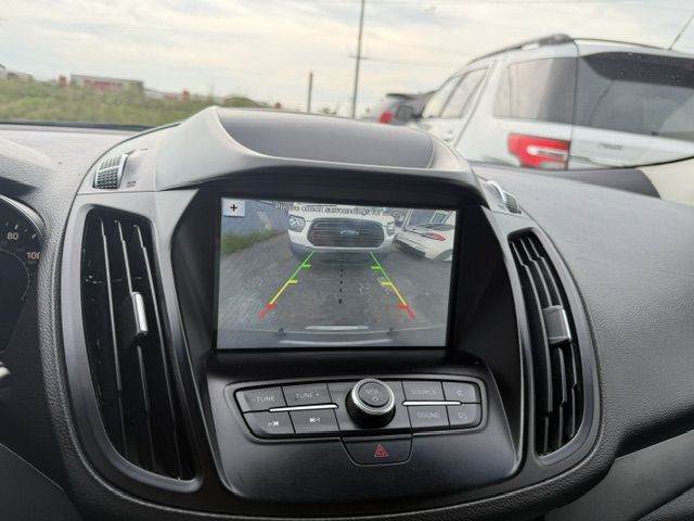 Photo 36 of this FORD ESCAPE