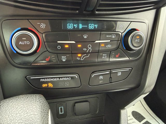 Photo 37 of this FORD ESCAPE