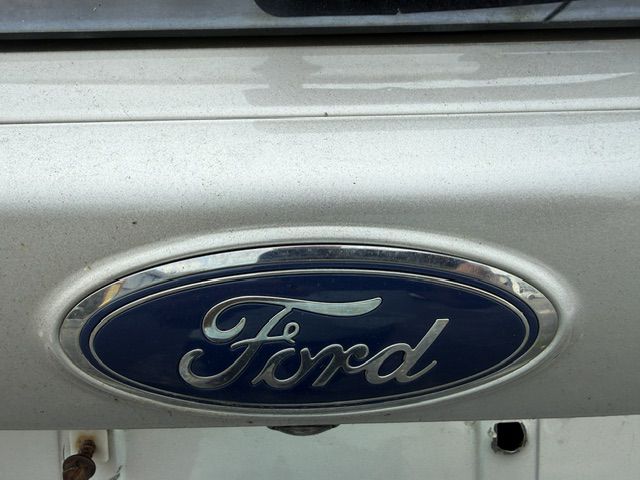 Photo 38 of this FORD ESCAPE