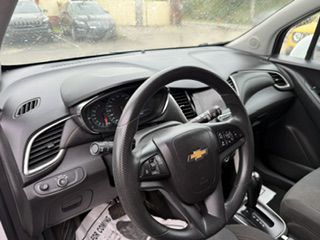 Photo 16 of this CHEVROLET TRAX