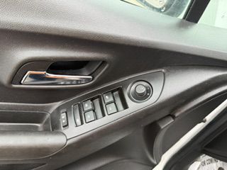 Photo 19 of this CHEVROLET TRAX