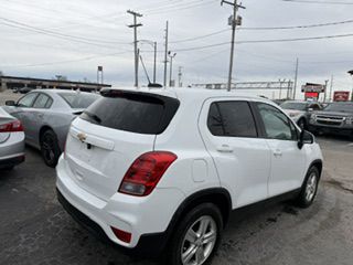 Photo 39 of this CHEVROLET TRAX