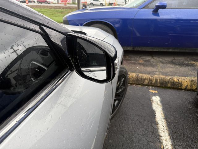 Photo 18 of this NISSAN MAXIMA
