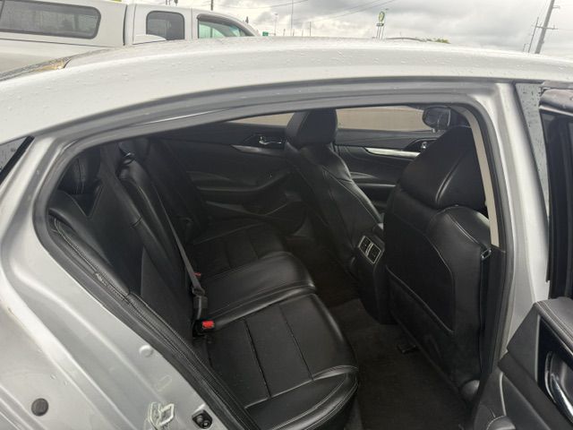 Photo 24 of this NISSAN MAXIMA