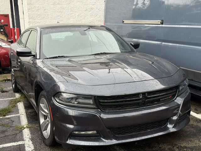 Photo 2 of this DODGE CHARGER