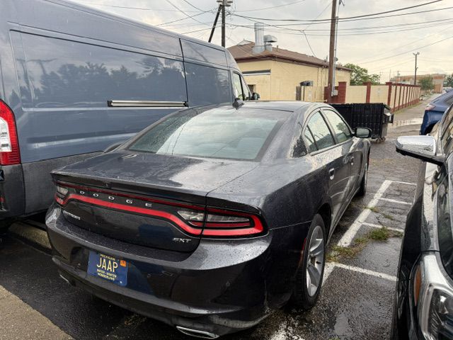 Photo 3 of this DODGE CHARGER